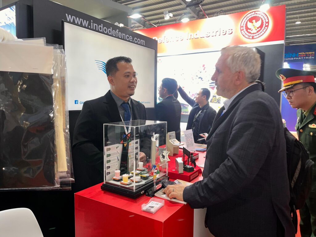 PT DAHANA Pamerkan Produk Pertahanan di VINDEX 2024 Vietnam.