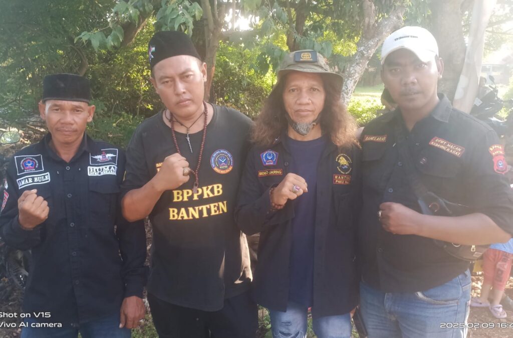 DPRT Tanjakan Mekar ( Garuda Putih ) DPAC Kec. Rajeg BPPKB Banten Adakan Santunan Anak Yatim dan Dhuafa