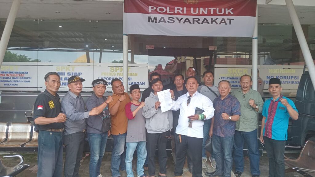 Pelaku Pengeroyokan Di Cafe Edelweis Kecamatan   Purwosari Di Laporkan Ke Polres Pasuruan.