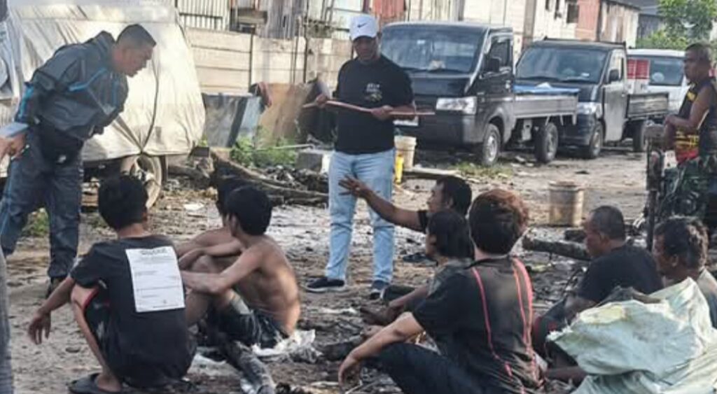 Diduga Ada Oknum PLN Terlibat Pencurian Kabel   Warga Minta Polsek Pademangan Usut Tuntas Begini Jawaban Yudi Konsultan PT. CMNP