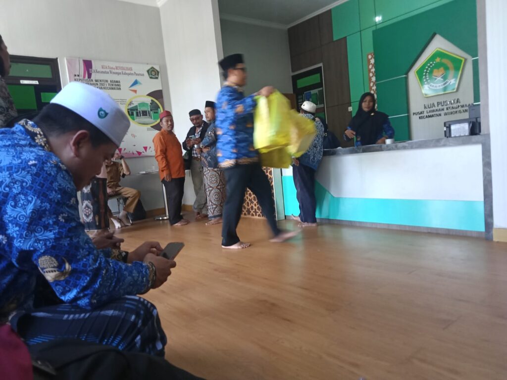 Luar Biasa..!! PA Bangil Sehari Kabulkan 45 Perkawinan Anak Dibawah Umur, diduga Melanggar Hukum