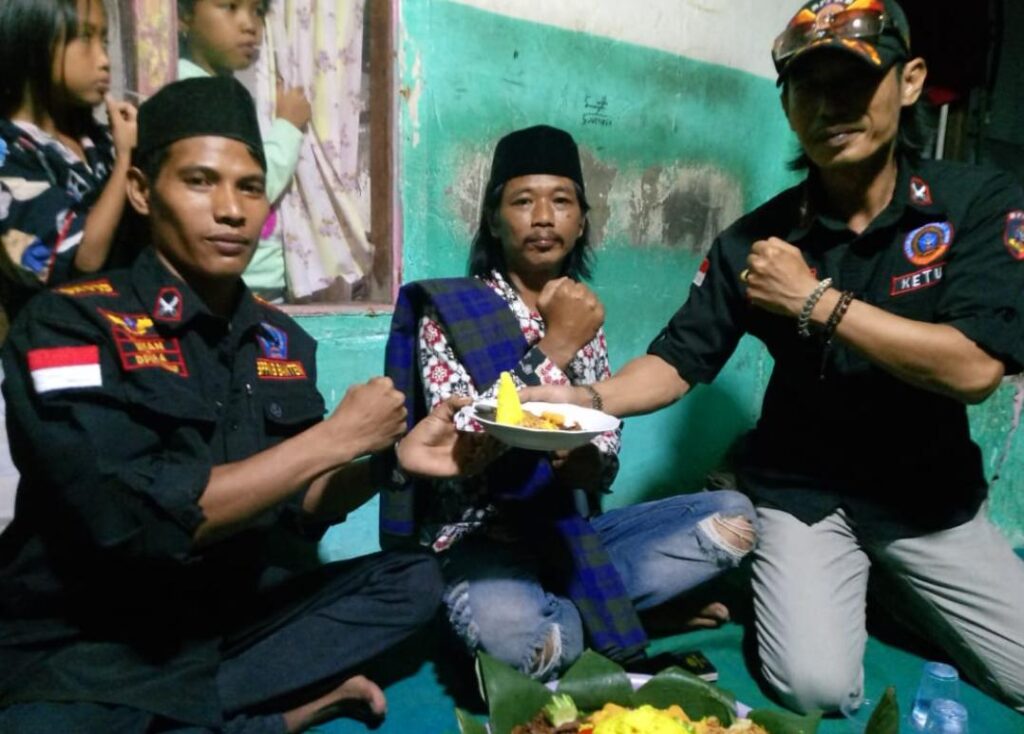 Ketua DPAC BPPKB Banten Kecamatan Kosambi Resmikan Ketua DPRT Dadap, Ingatkan Pentingnya Taat Aturan