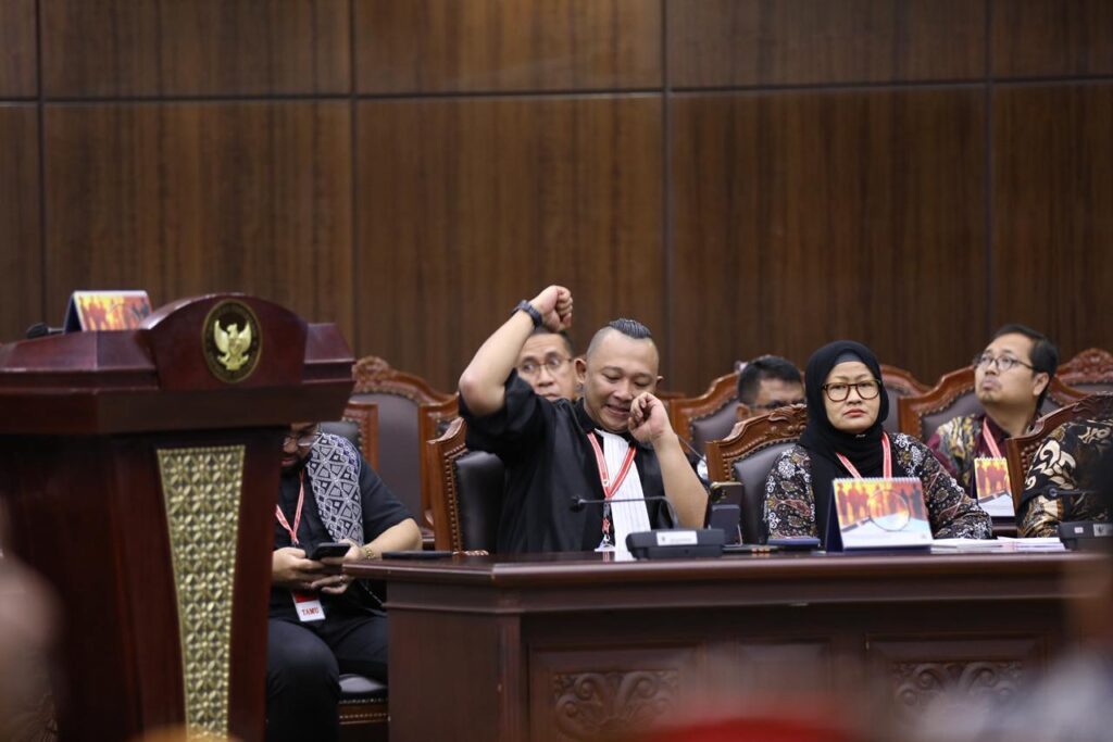 Syamsul Jahidin Advokat dan Negarawan Berani Gugat Konstitusional