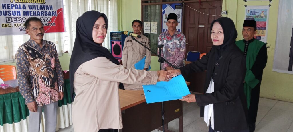 Penguatan Struktur Pemerintahan Desa, Arjuna, S.Pd Resmi Dilantik sebagai Kadus Mekarsari