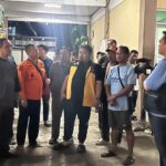 TENGAH MALAM TINJAU BOBOS, KANG REY PASTIKAN SELURUH WILAYAH TERDAMPAK HARUS TERSENTUH BANTUAN IMG-20260221-WA0119