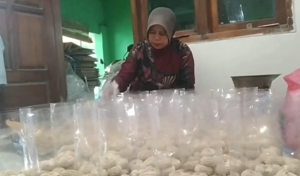 Kue Tradisional Lebaran Tetap Jadi Primadona Di Tengah Gempuran Kue Modern