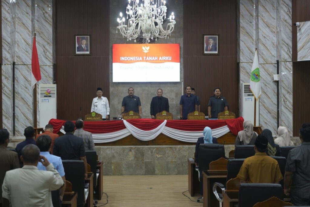 Wakil Bupati Subang Hadir Rapat Paripurna, Sampaikan Jawaban Bupati Atas Pandangan Umum LKPJ 2025