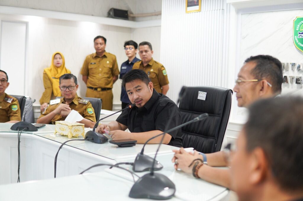 Perkuat Sinergi Fokopinda Bupati Subang Lakukan MoU Pemanfaatan Videotron Untuk Publik
