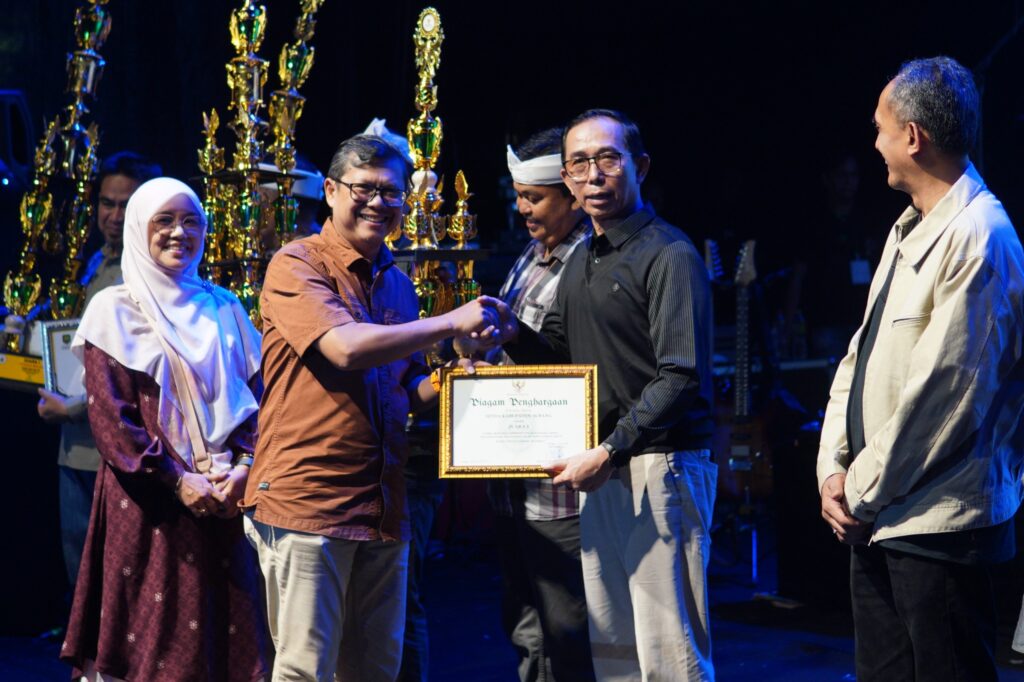 Malam Penutupan HUT Kab.Subang Ke -78, Dimeriahkan Subang Fest Volume 10.Wakil Bupati Kang Akur Ajak