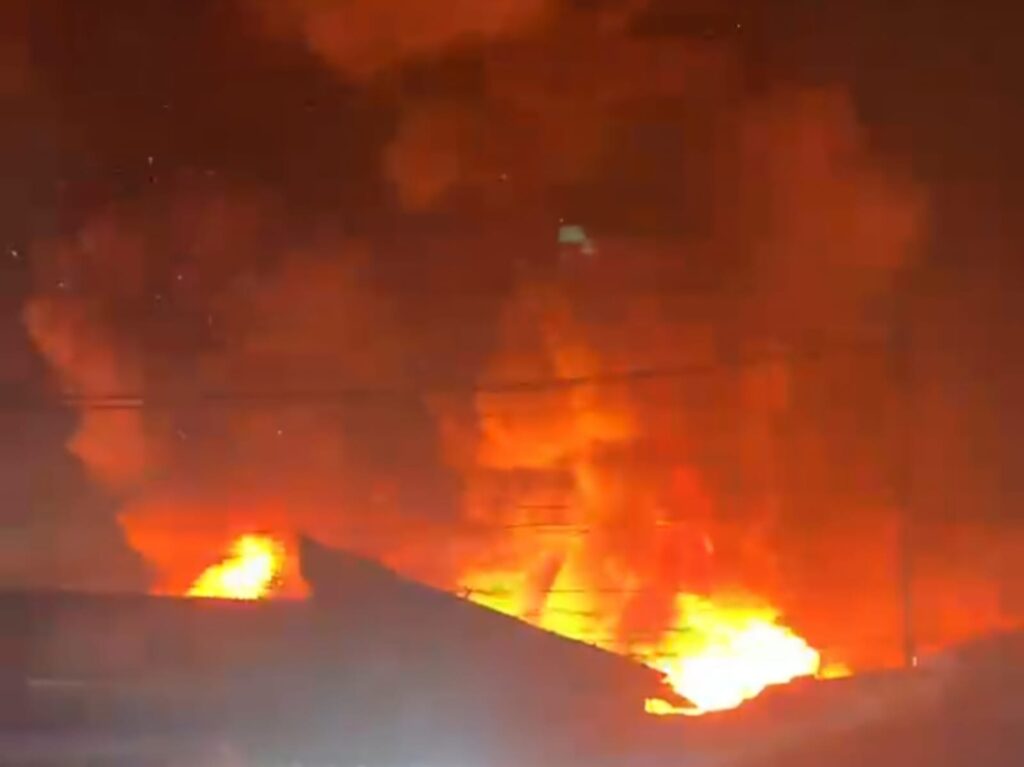 Rumah dan Kios di Kemayoran Terbakar, 26 Unit Damkar Dikerahkan