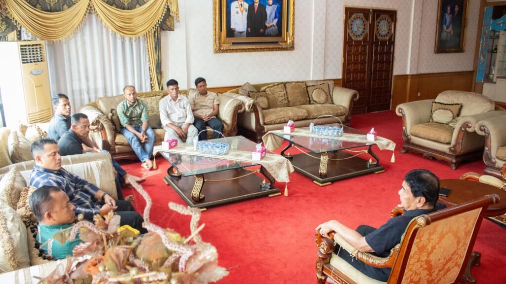 Perjuangkan Hak Plasma 20 Persen, Tokoh Masyarakat Sei Rokan Jaya Temui Anggota DPR RI H. Achmad