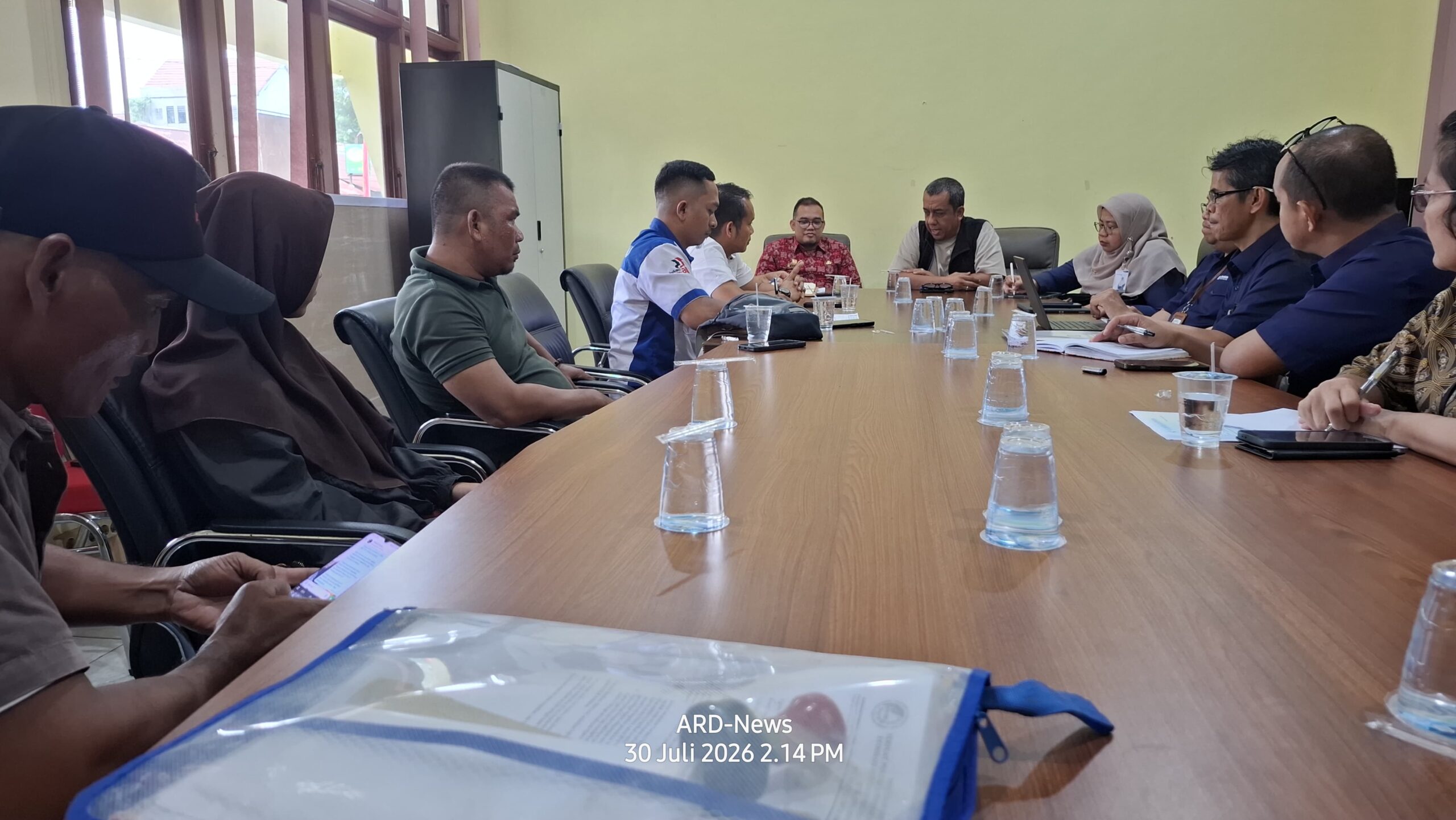 Disnaker Riau Turun Tim Pemeriksa Ke PT. kCN Perubahan Status BPJS Pekerja Saat Sengketa Bergulur Jadi Sorotan Audensi Lintas Instansi