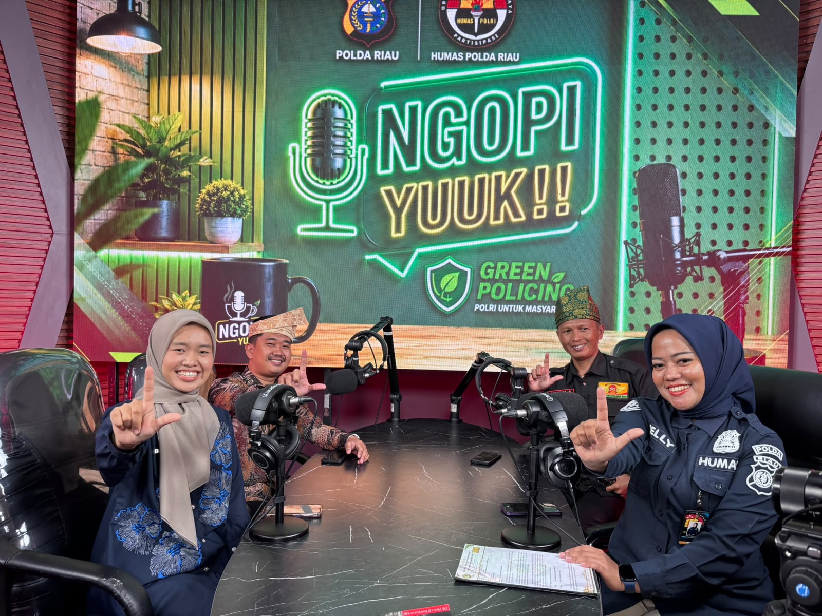 Ngopi Bareng  Humas Polda Riau Sorot Kenduri Akbar,Targerkan Rekor Muri 10.080 Peserta