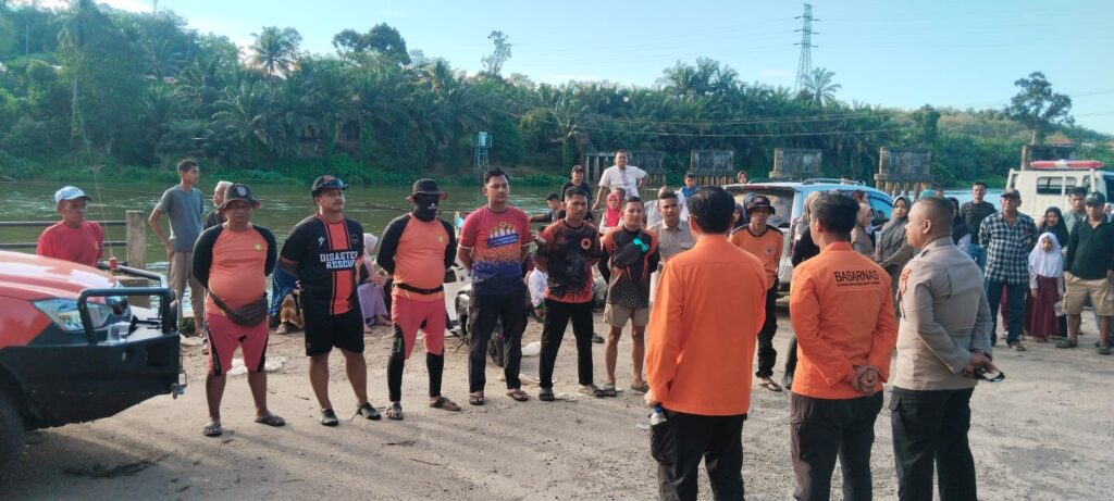 Memasuki Hari Ketiga, Pencarian Pria yang Diduga Terjun dari Jembatan Rantau Terus Berlanjut