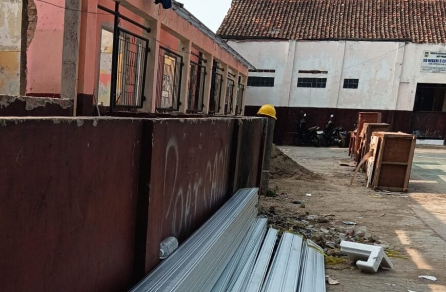 Revitalisasi Sekolah KBB Diduga Dikebiri – Kepsek Hanya Stempel, Miliaran Lari ke Bogor